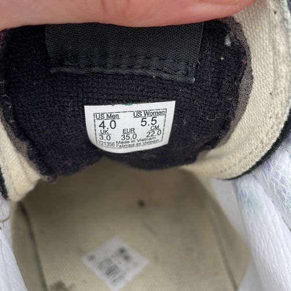 Vans Hightops Off The Wall Sneakers - Picture 7 of 8